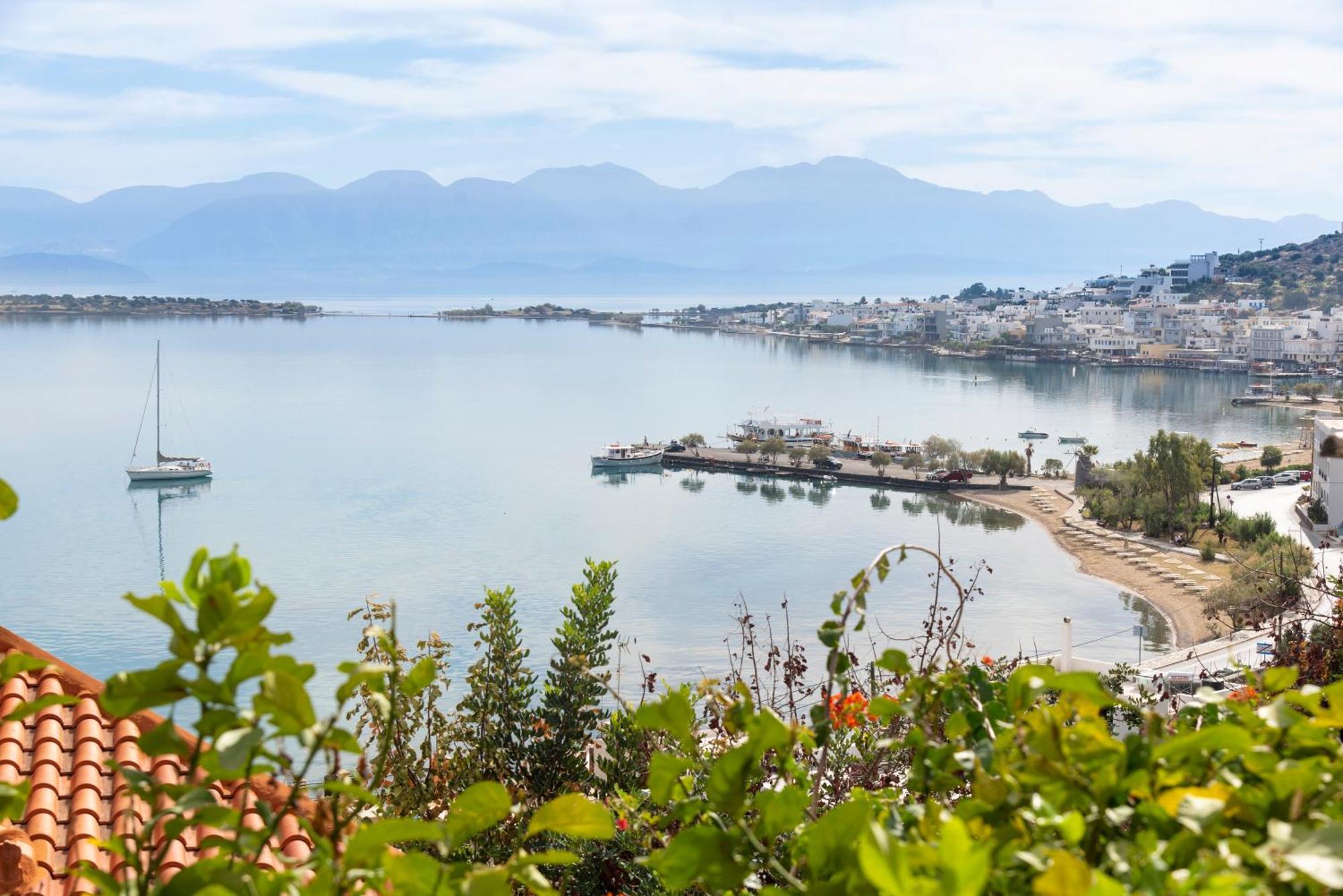Summer * Elounda (Crete)